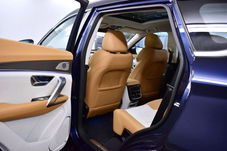JETOUR X70 Plus Luxury 1.6 РКПП, 2024 фото 16