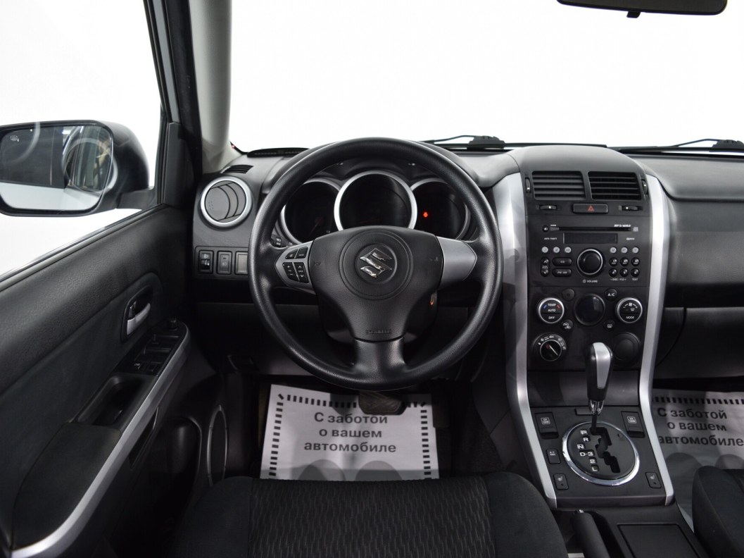 Suzuki Grand Vitara Exclusive 2.0 АКПП фото 19