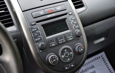 Kia Soul Luxe 1.6 АКПП превью 16