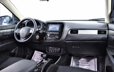 Mitsubishi Outlander Inform S02 2.0 CVT превью 20