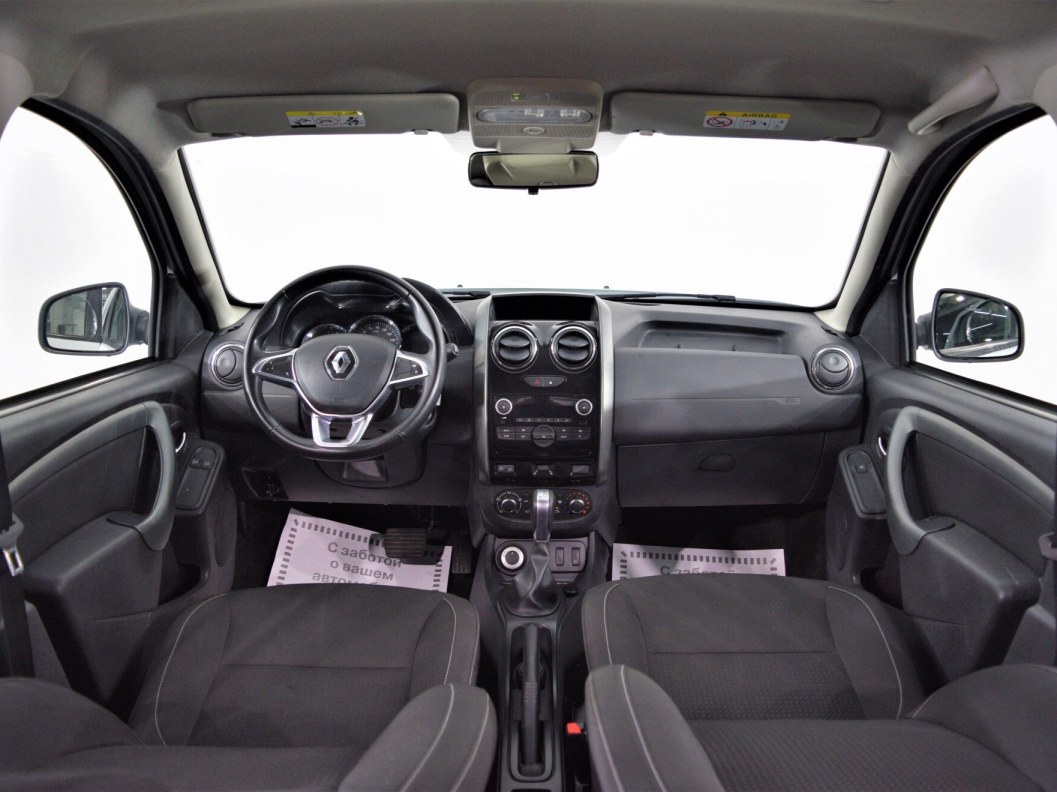 Renault Duster Privilege 2.0 АКПП фото 10