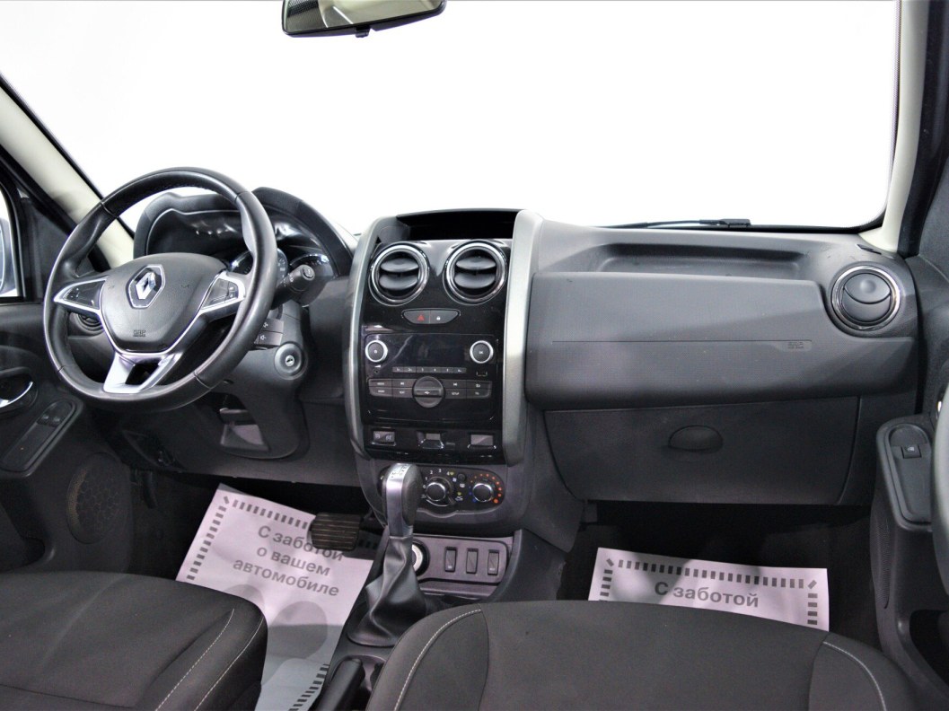 Renault Duster Privilege 2.0 АКПП фото 23