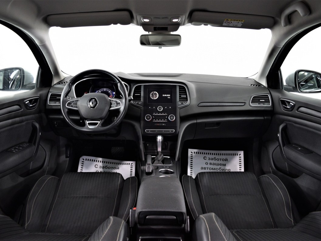 Renault Megane 1.5  фото 10