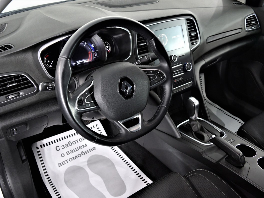 Renault Megane 1.5  фото 18
