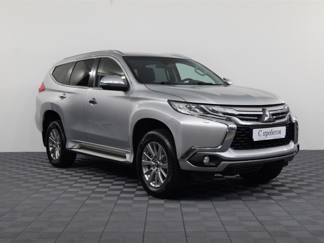 Mitsubishi Pajero Sport 2.4 МКПП фото 1