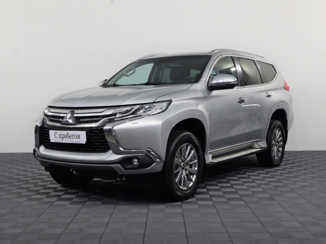 Mitsubishi Pajero Sport 2.4 МКПП фото 3