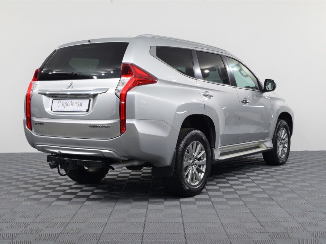 Mitsubishi Pajero Sport 2.4 МКПП фото 6