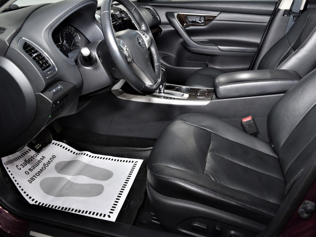 Nissan Teana Elegance 2.5  фото 9