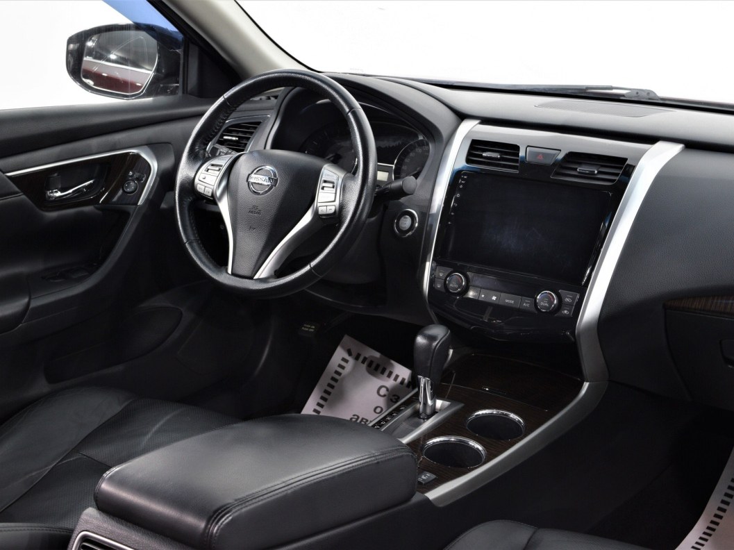 Nissan Teana Elegance 2.5  фото 17
