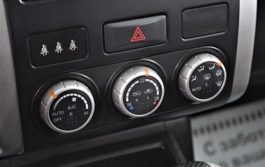Nissan X-Trail 2.5 CVT превью 15