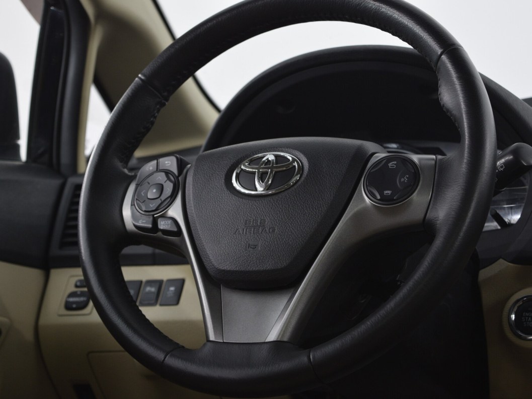 Toyota Venza Элеганс Плюс 2.7 АКПП фото 22