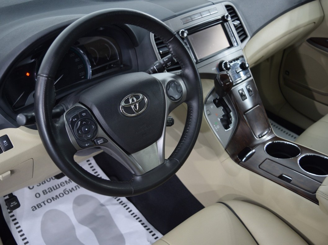 Toyota Venza Элеганс Плюс 2.7 АКПП фото 24