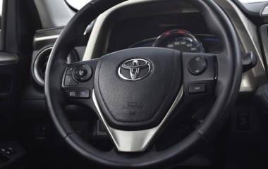 Toyota RAV4 Престиж Плюс 2.2 АКПП превью 18