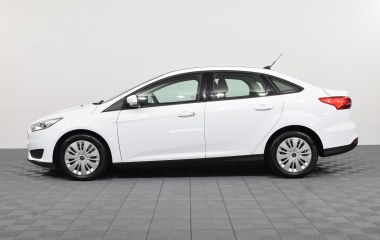 Ford Focus Trend 1.6  превью 5