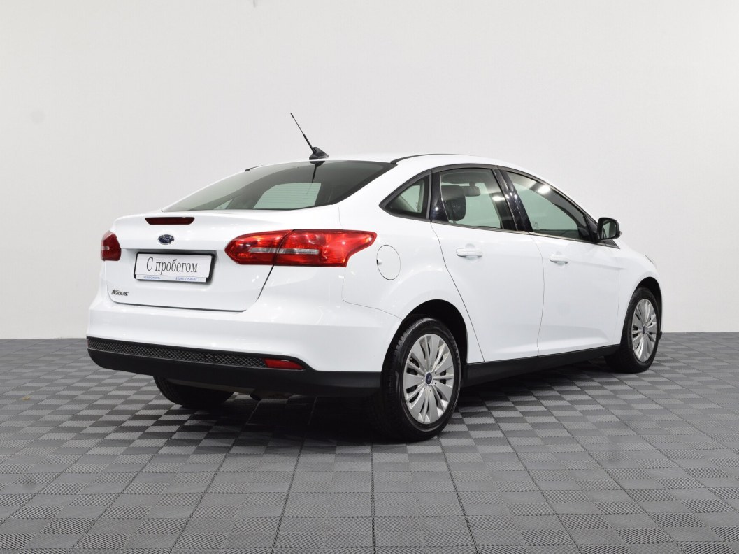 Ford Focus Trend 1.6  фото 6