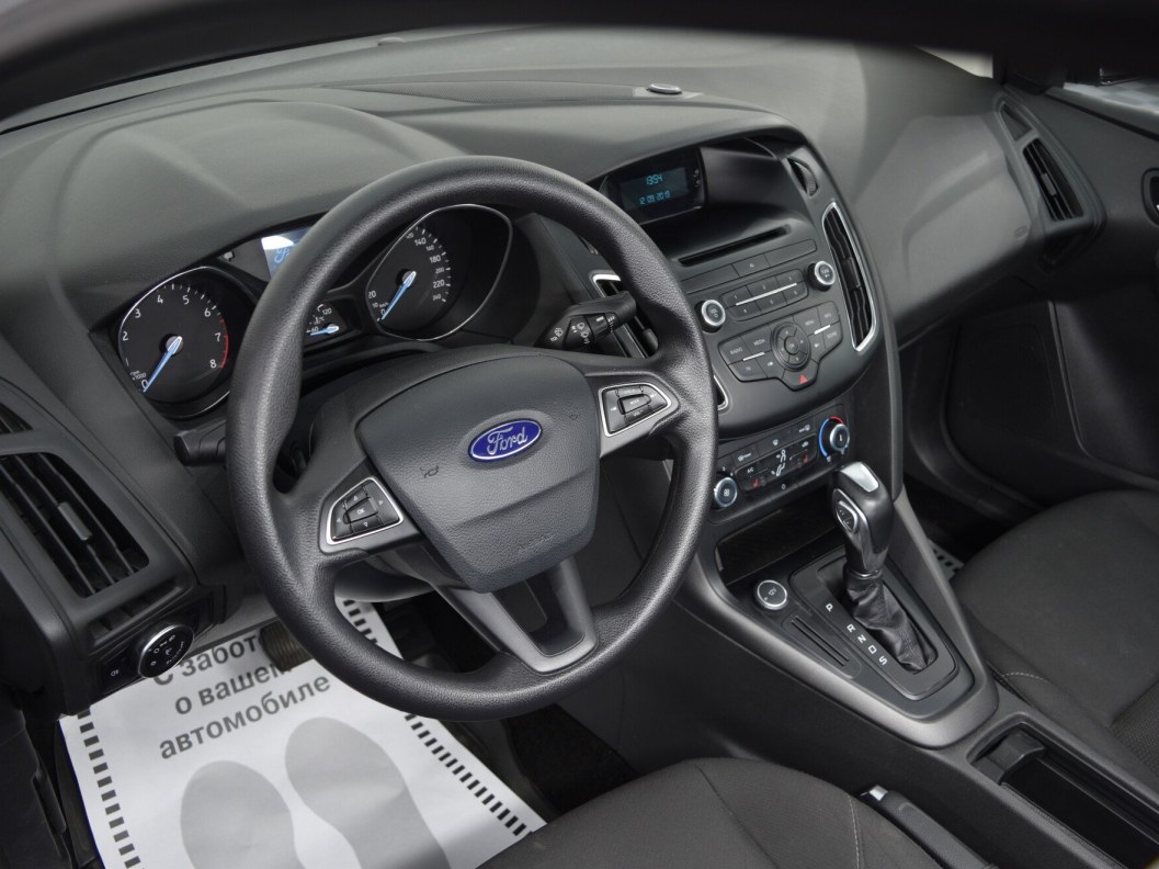 Ford Focus Trend 1.6  фото 14