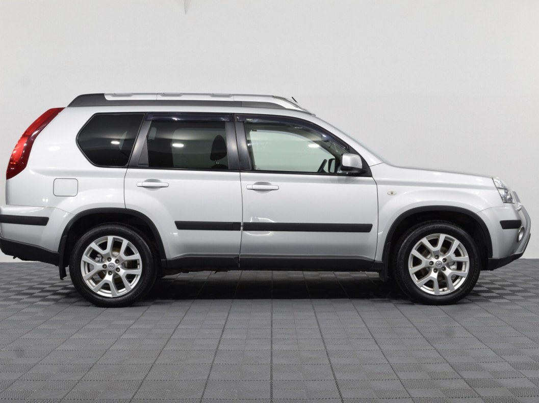 Nissan X-Trail 2.0 CVT фото 4
