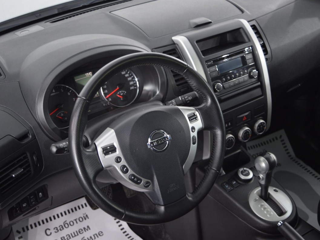 Nissan X-Trail 2.0 CVT фото 19