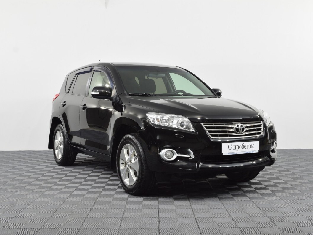 Toyota RAV4 2.0 CVT фото 1