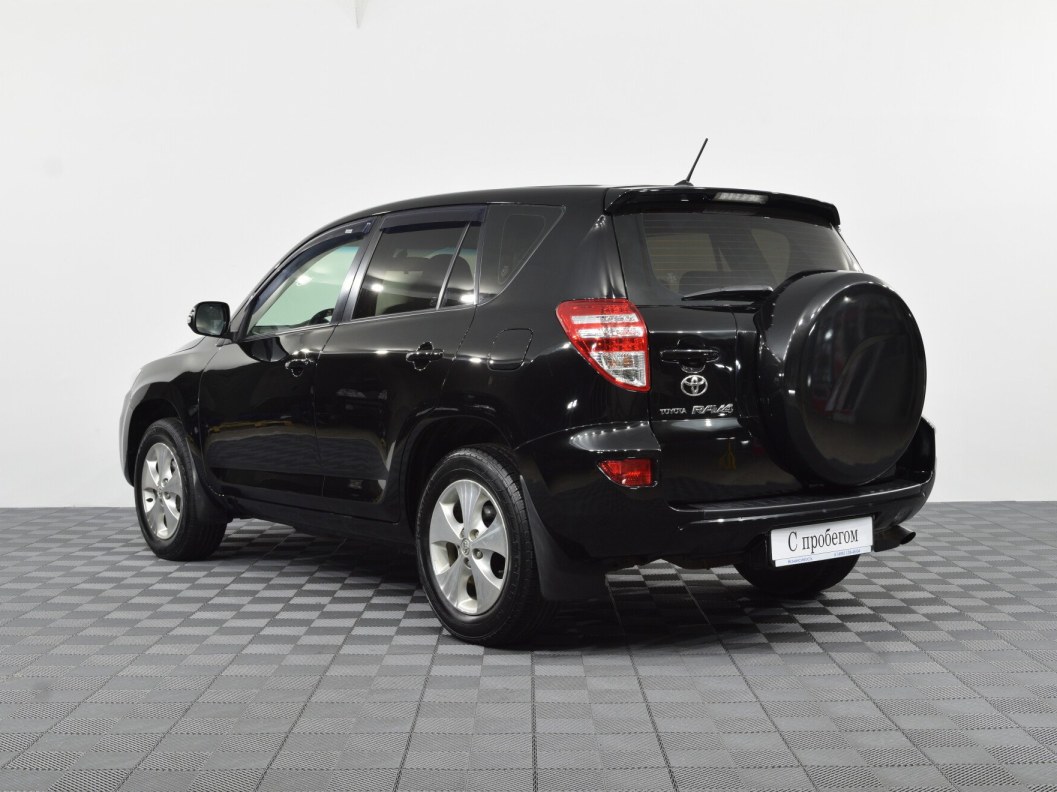 Toyota RAV4 2.0 CVT фото 8
