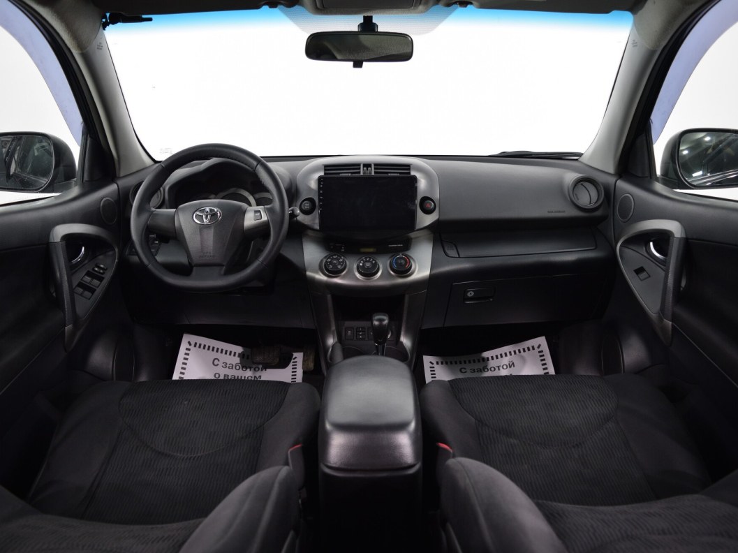 Toyota RAV4 2.0 CVT фото 10