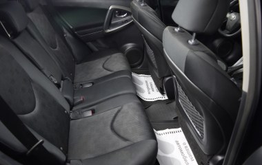 Toyota RAV4 2.0 CVT превью 12