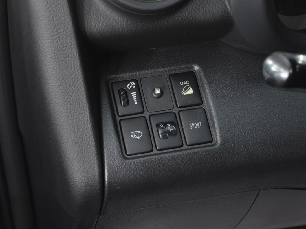 Toyota RAV4 2.0 CVT фото 14