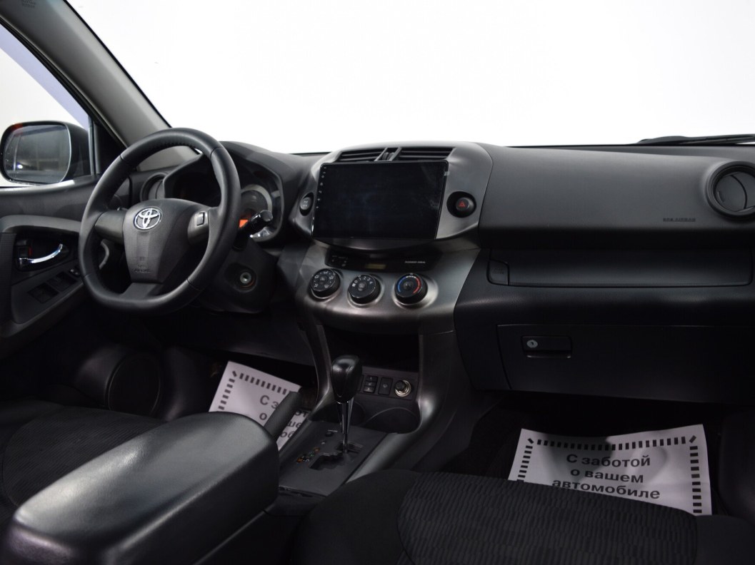 Toyota RAV4 2.0 CVT фото 18