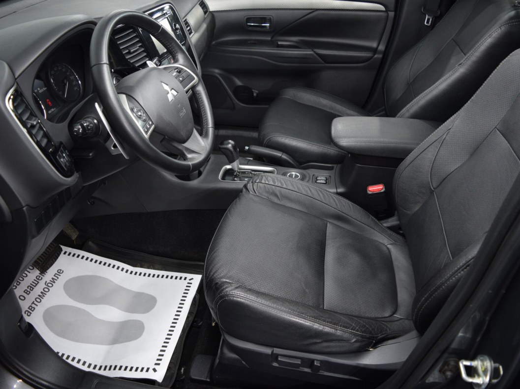 Mitsubishi Outlander Instyle S81 2.0 CVT фото 9