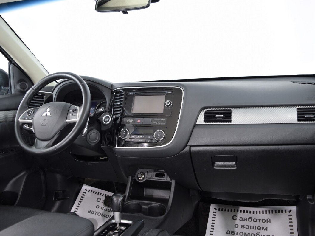 Mitsubishi Outlander Instyle S81 2.0 CVT фото 20