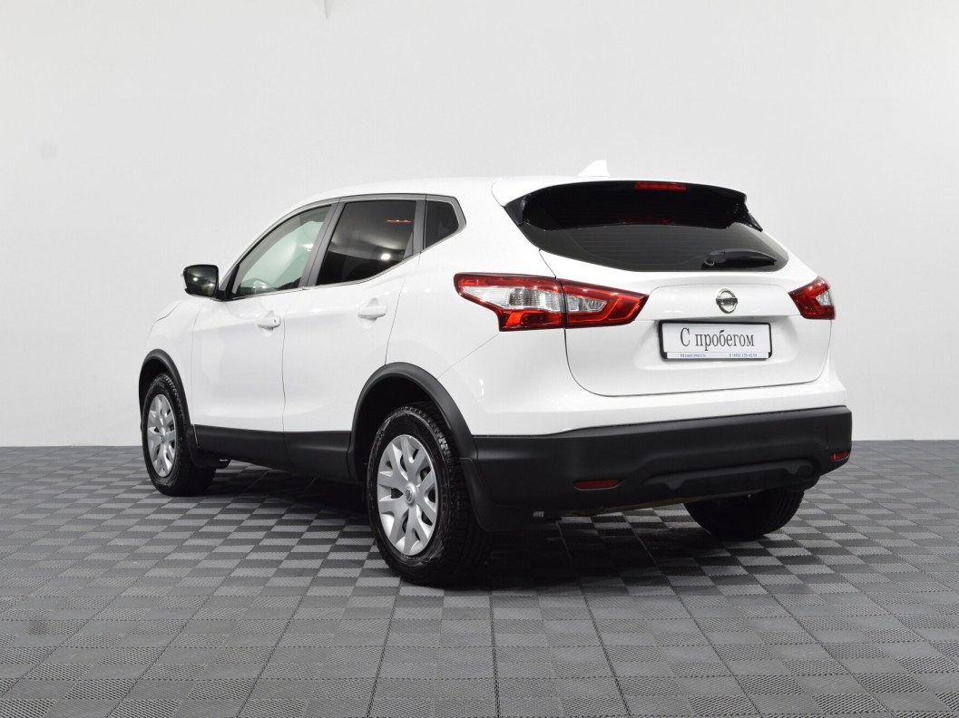 Nissan Qashqai LE 2.0 CVT фото 8