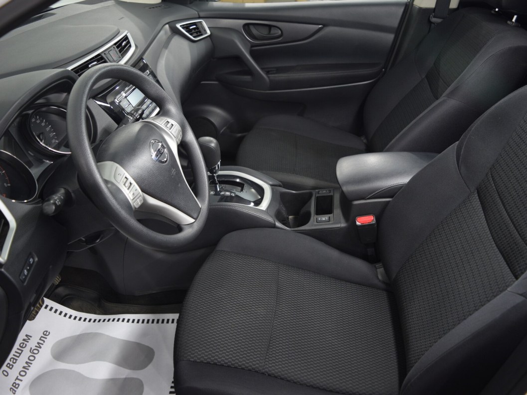 Nissan Qashqai LE 2.0 CVT фото 9