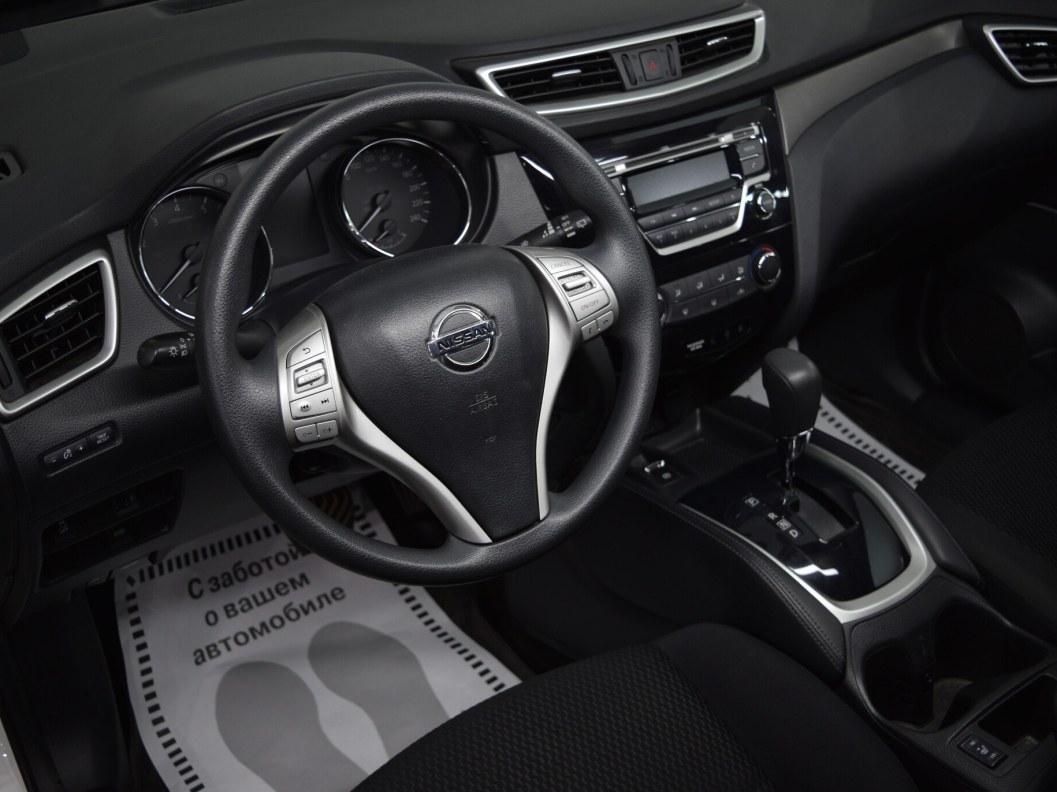 Nissan Qashqai LE 2.0 CVT фото 13