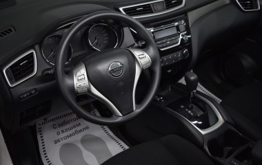 Nissan Qashqai LE 2.0 CVT превью 13
