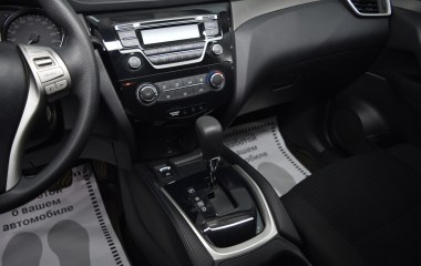 Nissan Qashqai LE 2.0 CVT превью 14