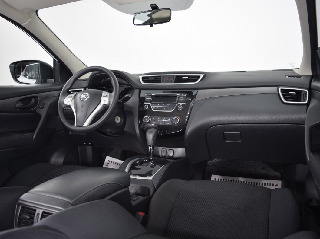 Nissan Qashqai LE 2.0 CVT фото 17