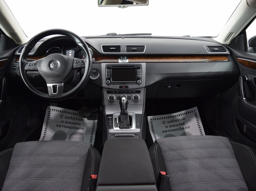 Volkswagen Passat CC 1.8 DSG фото 10