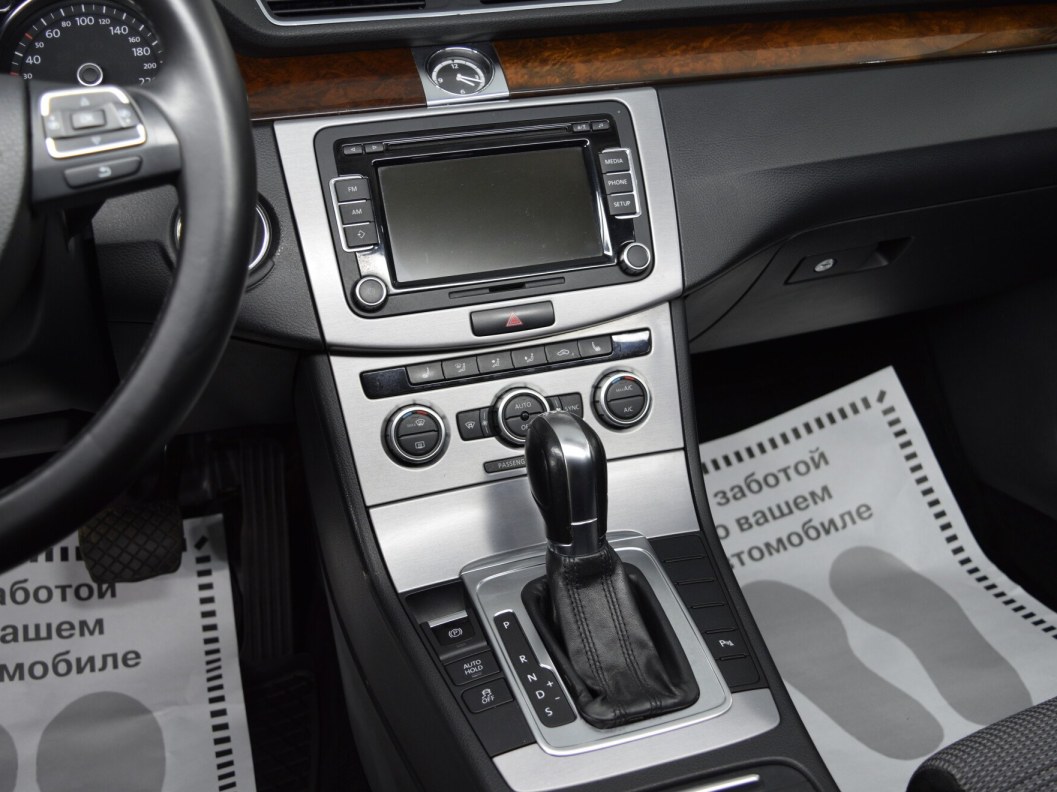 Volkswagen Passat CC 1.8 DSG фото 16