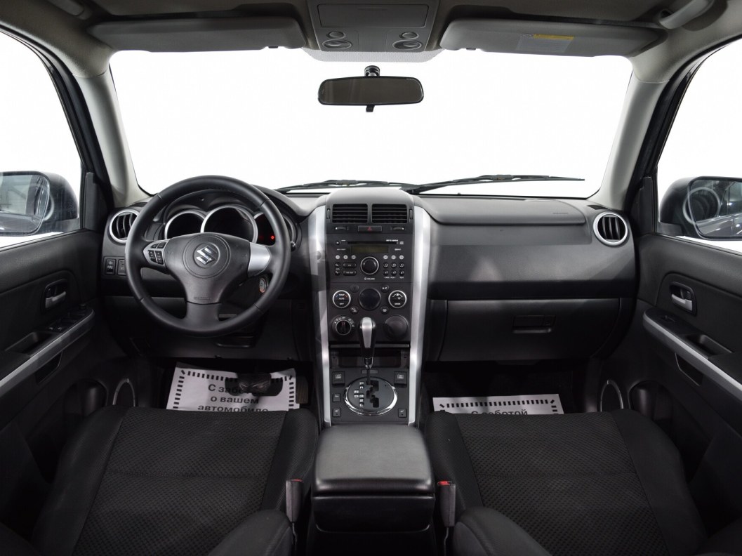 Suzuki Grand Vitara 2.0 АКПП фото 10
