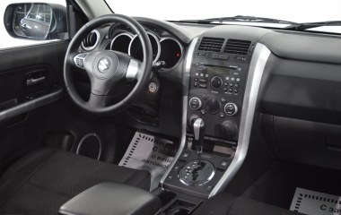 Suzuki Grand Vitara 2.0 АКПП превью 17