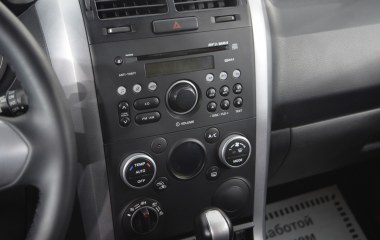Suzuki Grand Vitara 2.0 АКПП превью 18