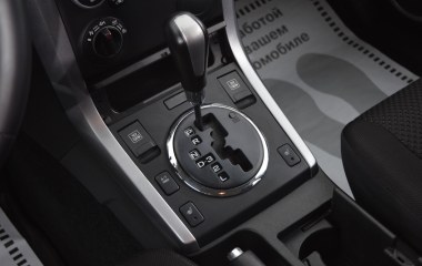 Suzuki Grand Vitara 2.0 АКПП превью 19