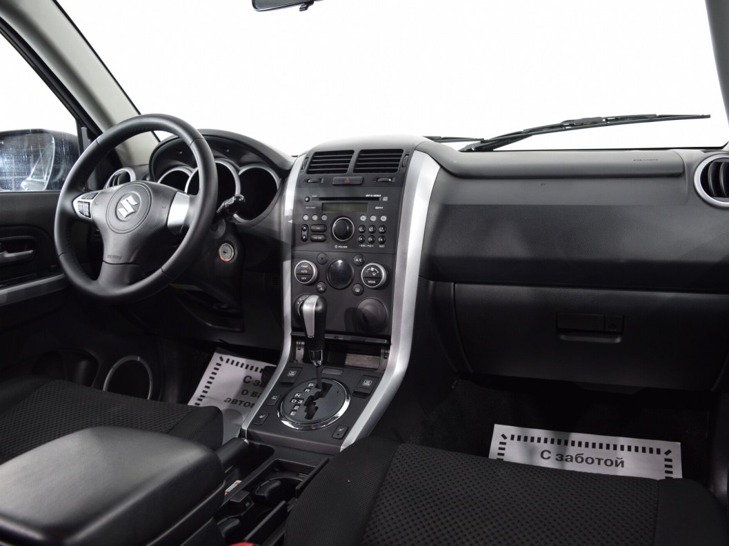 Suzuki Grand Vitara 2.0 АКПП фото 20