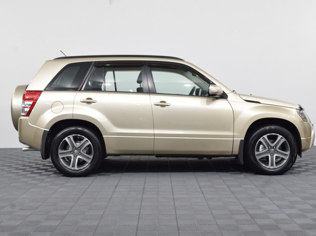 Suzuki Grand Vitara 2.5 АКПП фото 4