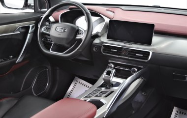 Geely Coolray Flagship Sport 1.5 АМТ превью 17