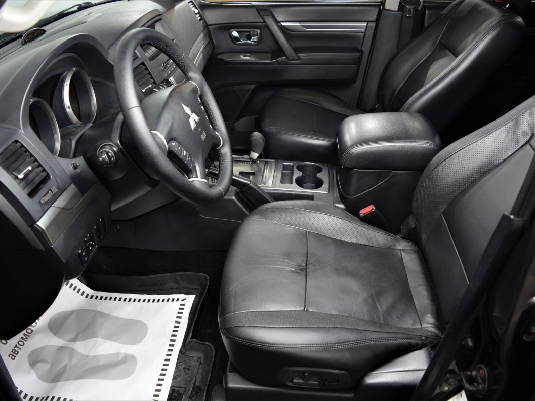 Mitsubishi Pajero 3.2 АКПП фото 9