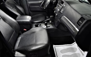 Mitsubishi Pajero 3.2 АКПП превью 11