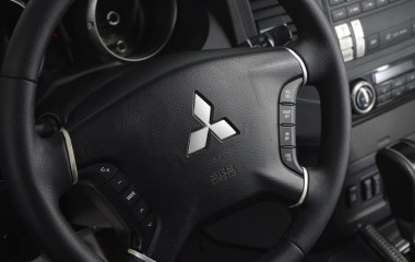 Mitsubishi Pajero 3.2 АКПП превью 14