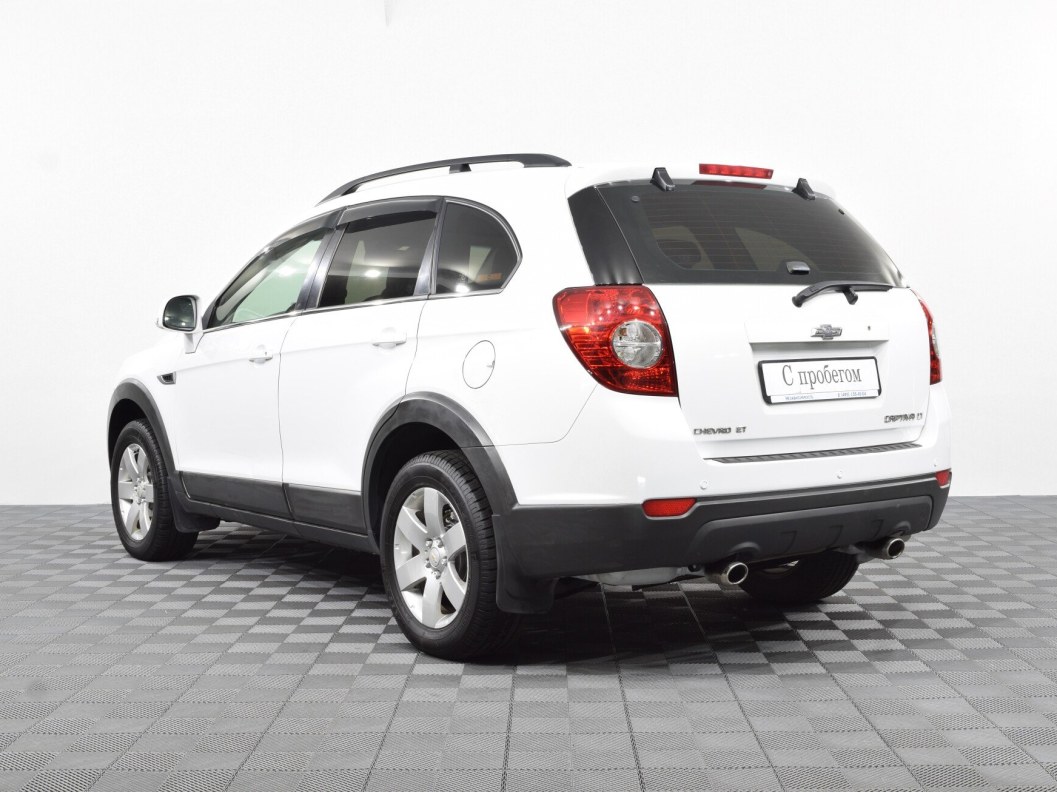 Chevrolet Captiva LT 2.4 АКПП фото 8