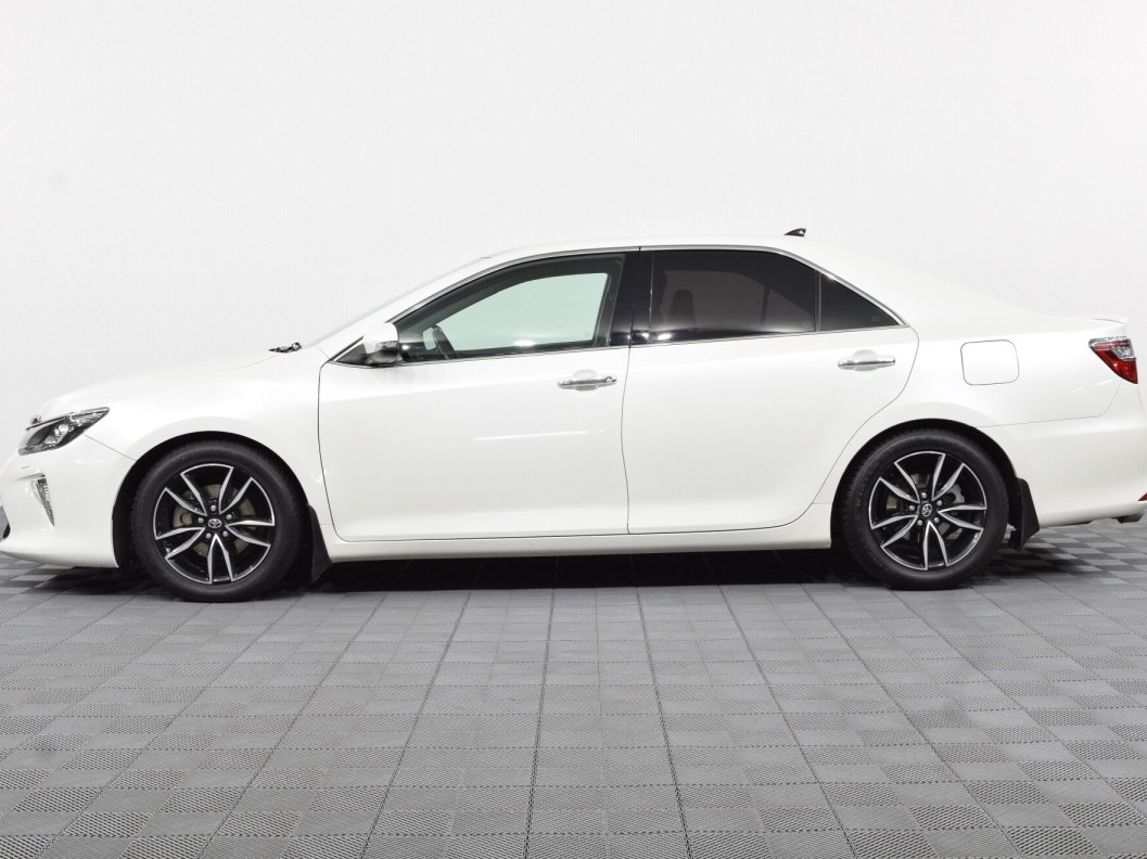 Toyota Camry 2.5 АКПП фото 5